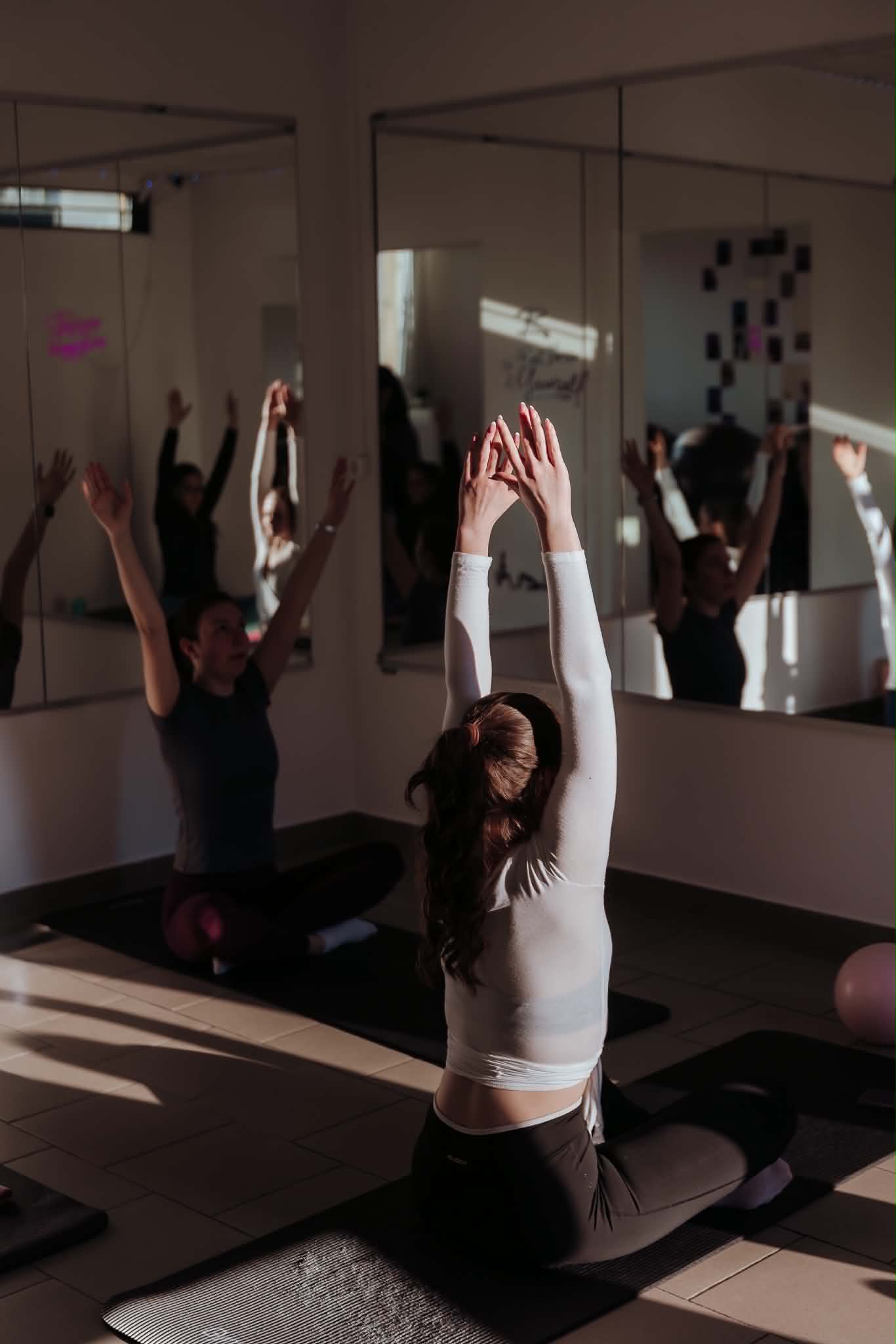 Nyugodt Pilates-óra a Harmony Fitness Studioban